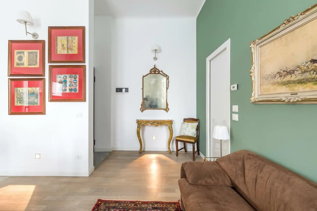Grado 14 Apartment Milan Italy