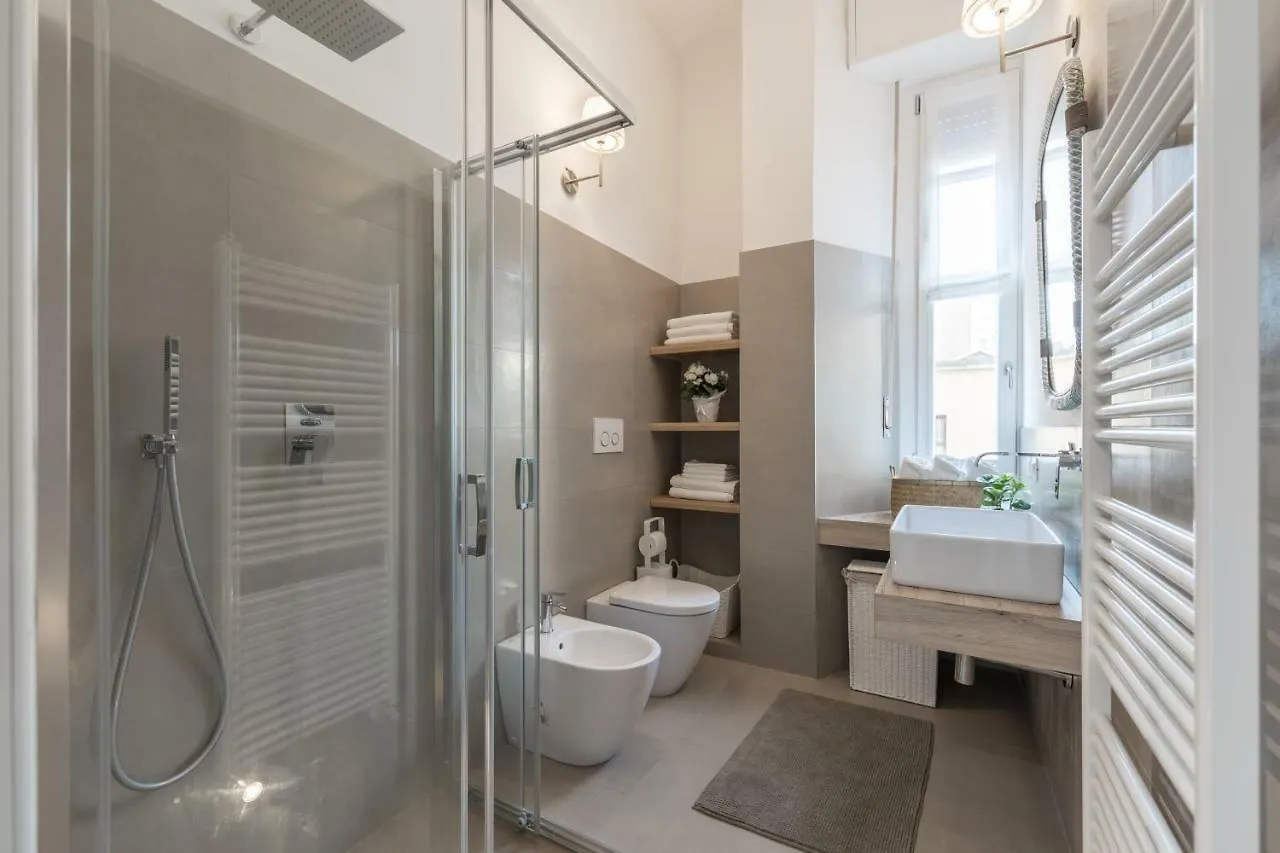 Grado 14 Apartment Milan