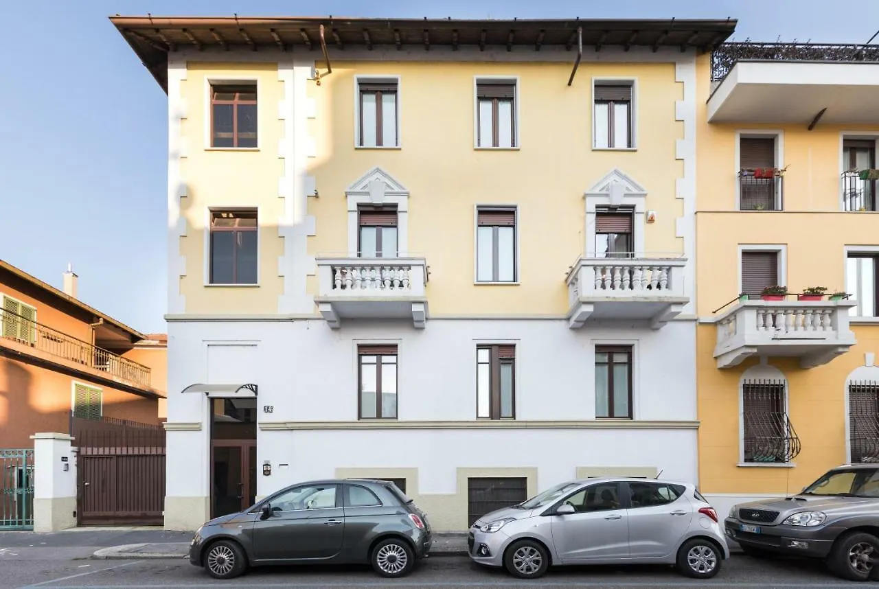 Grado 14 Apartment Milan